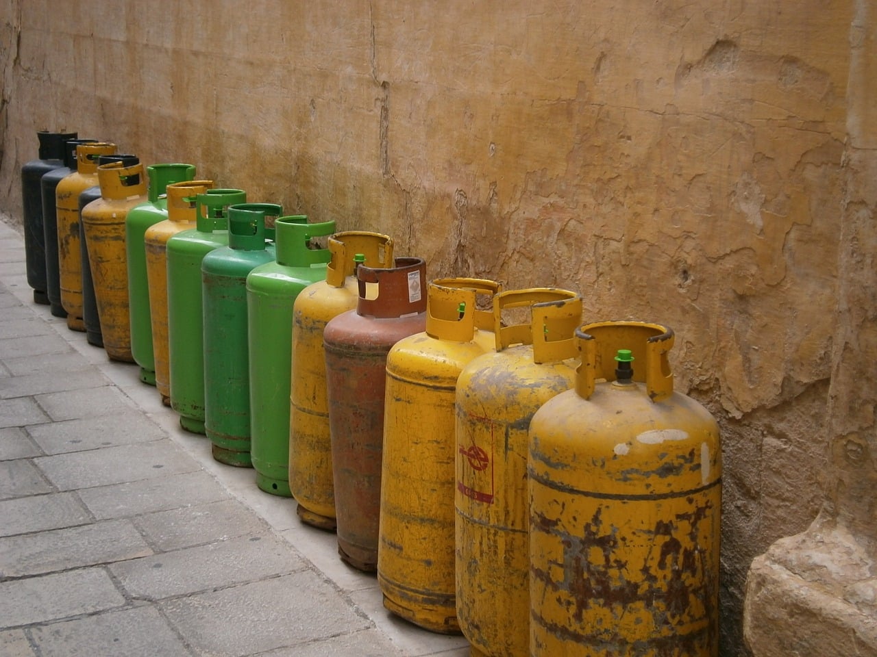 Government promises to prioritise support for bottled gas