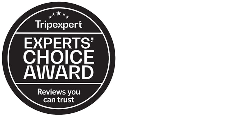 The logo for the Experts’ Choice Awards by TripExpert received by the 5 units of the Lisbon Heritage Hotels