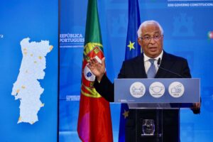 Bars and discos remain closed; teleworking continues – Council of Ministers throttles back slowly