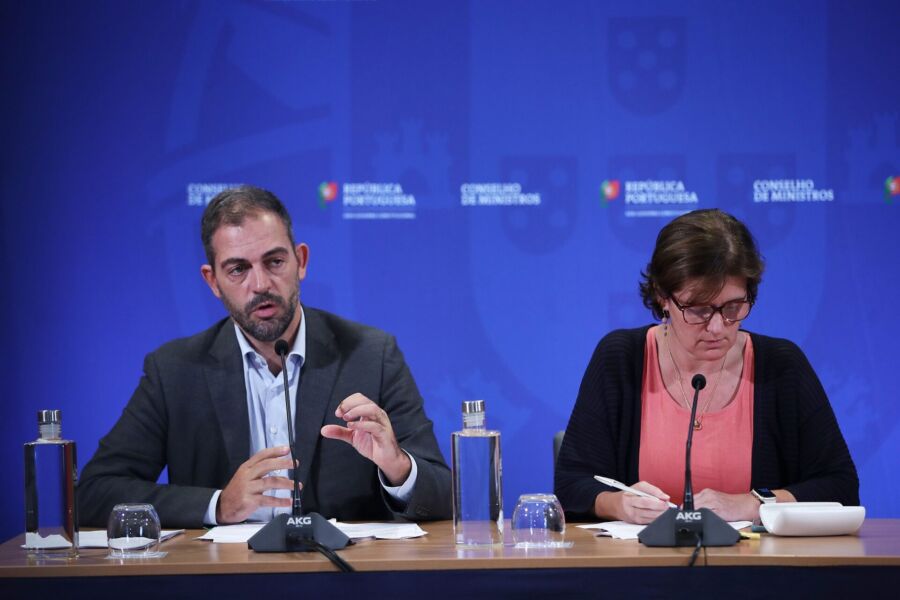 Divided government “postpones” approval of Portugal’s energy saving plan