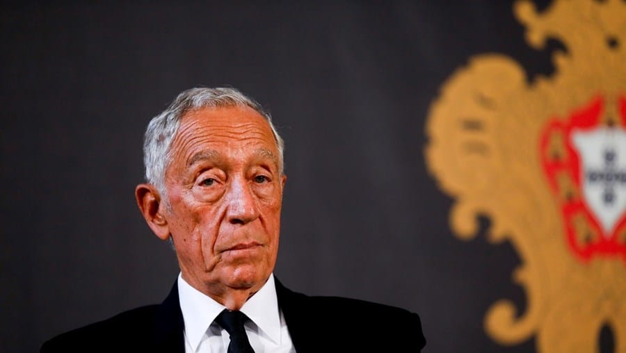 Portugal’s president “cuts ties with son” over ‘scandal’ involving Brazilian twins