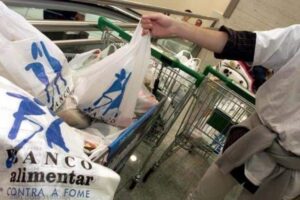Beja Food Bank loses 600 litres of olive oil in overnight raid