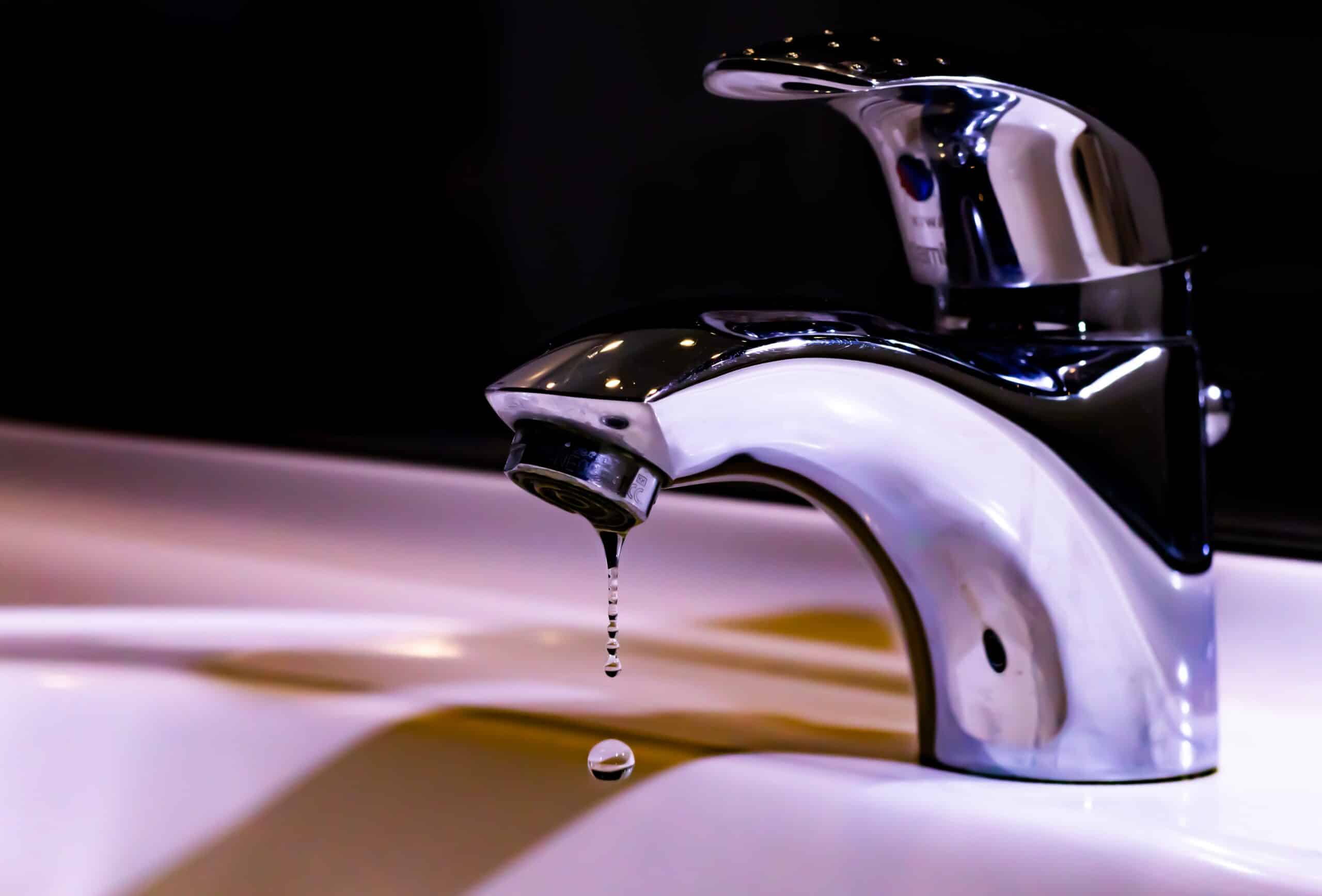 tap dripping