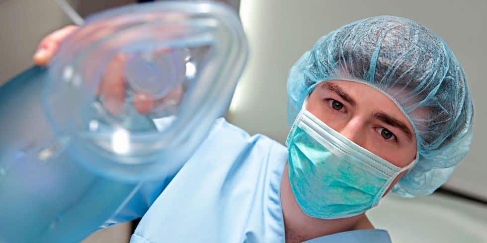landscape-1446732739-g-anaesthesia-154769208.jpg