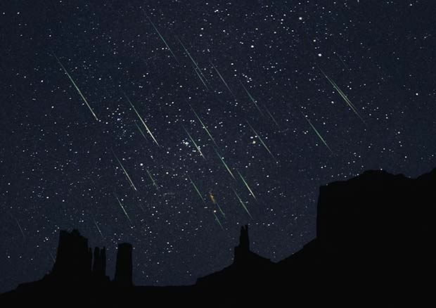 leonid-meteor-shower-2001.jpg