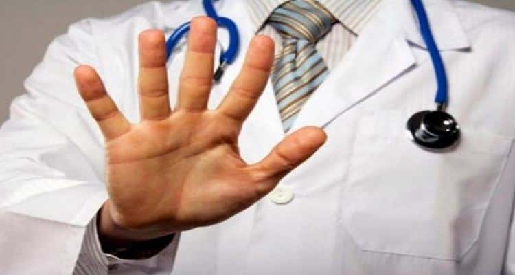 medicos-cumprem-2-dias-greve.jpg