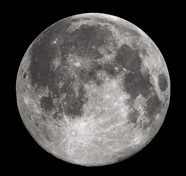 moon.jpg