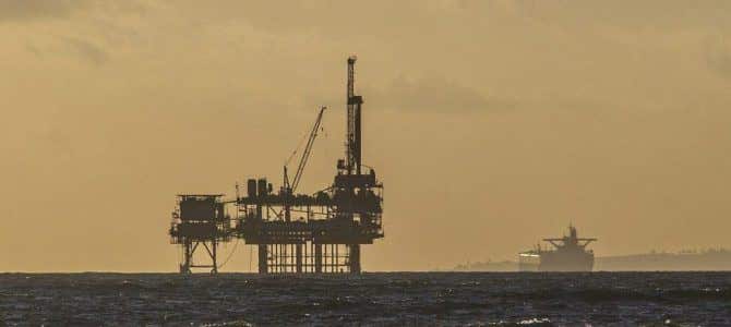 oil-platform-484859_1920-e1516480074449.jpg