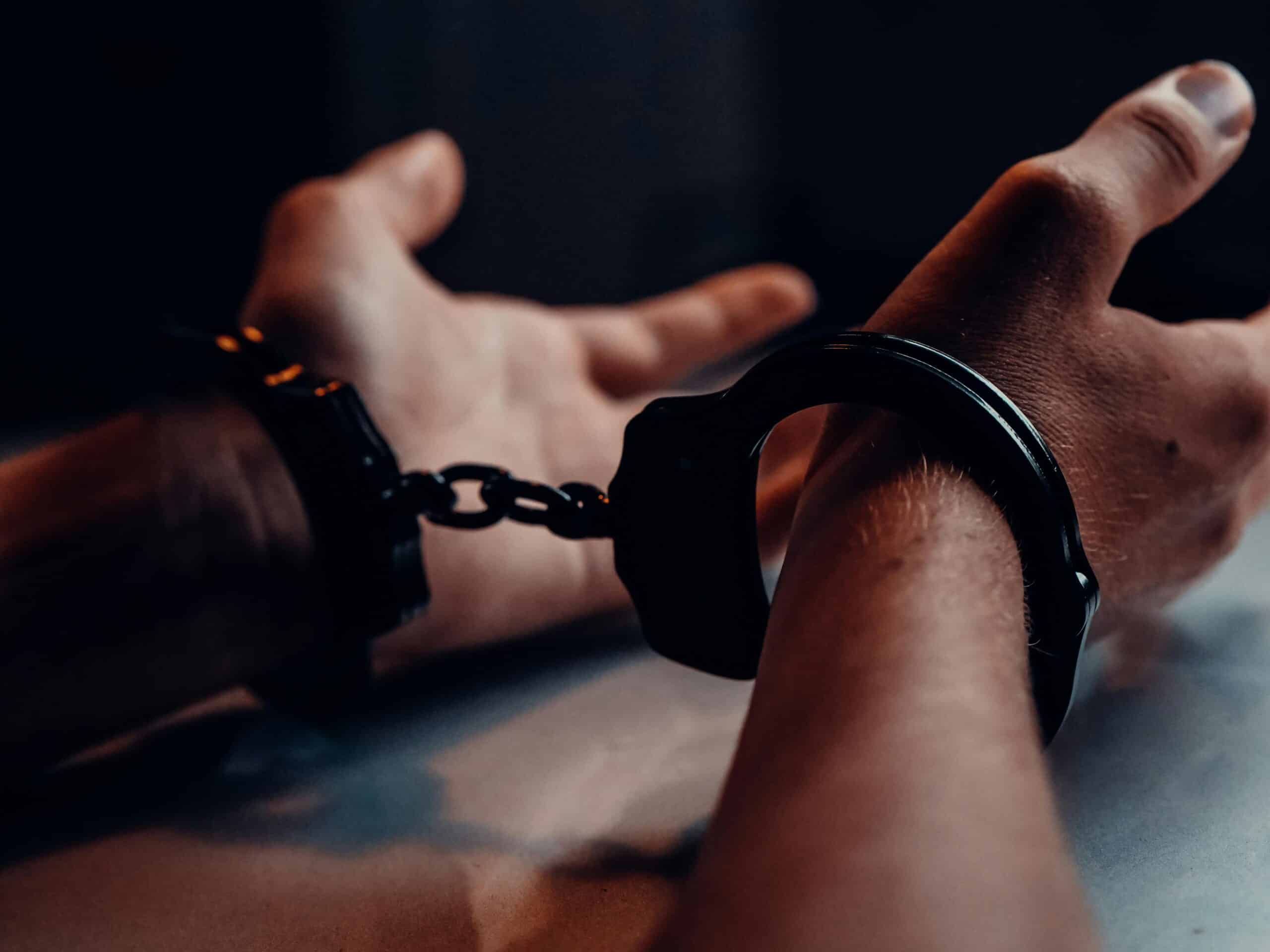 Ten arrested in major Algarve drug bust