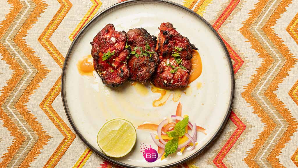 A plate of food served at Pine Cliffs pop-up restaurant Rohini by Little Miss India||pine-cliffs-3-set-2024|pine-cliffs-4-set-2024|pine-cliffs-5-set-2024