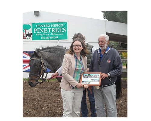 Pinetrees riders raise €500 for Almancil Rotary project