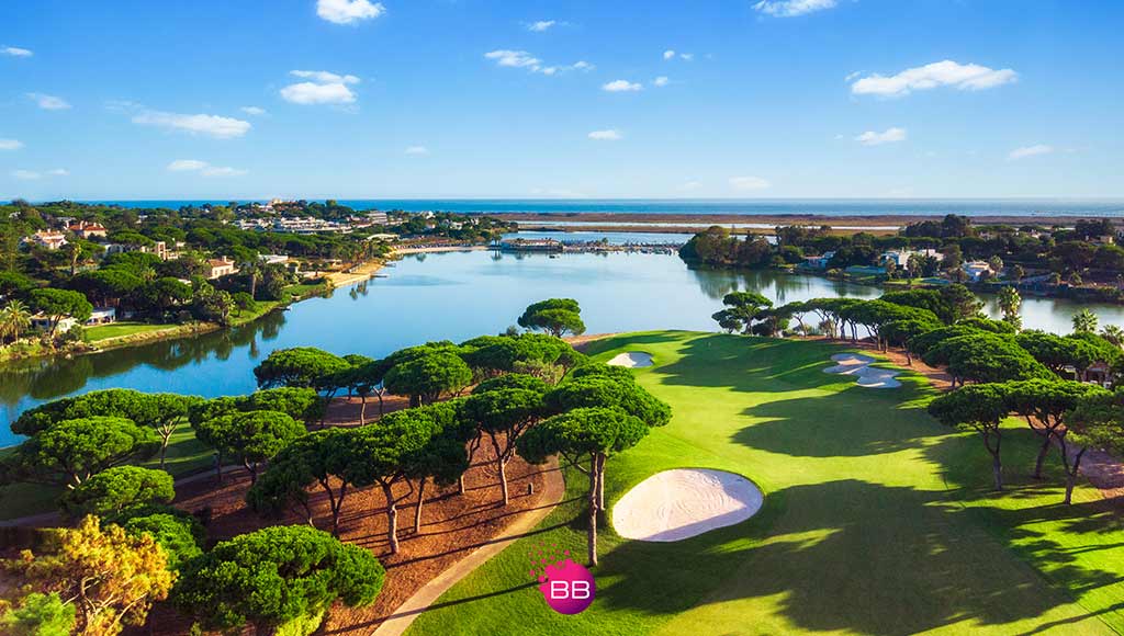 Areial view of one of Quinta do Lago's golf venues - the South Course|Partial view of one of Quinta do Lago's golf venues - the North Course|Partial view of one of Quinta do Lago's golf venues - the North Course
