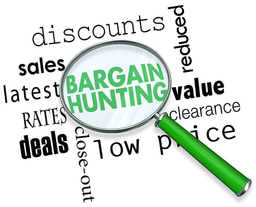 Bargain,Hunting,Sales,Deals,Magnifying,Glass,Words,3d,Illustration