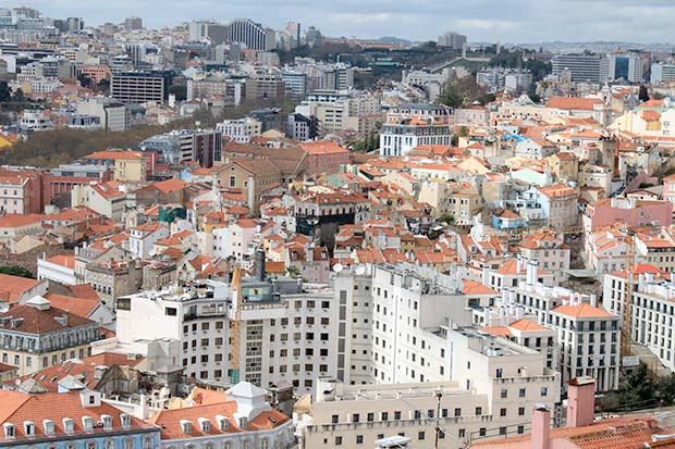 shutterstock_136146011_lisbon.jpg