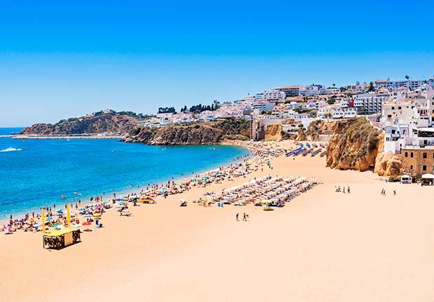 shutterstock_253751647-albufeira-beach.jpg