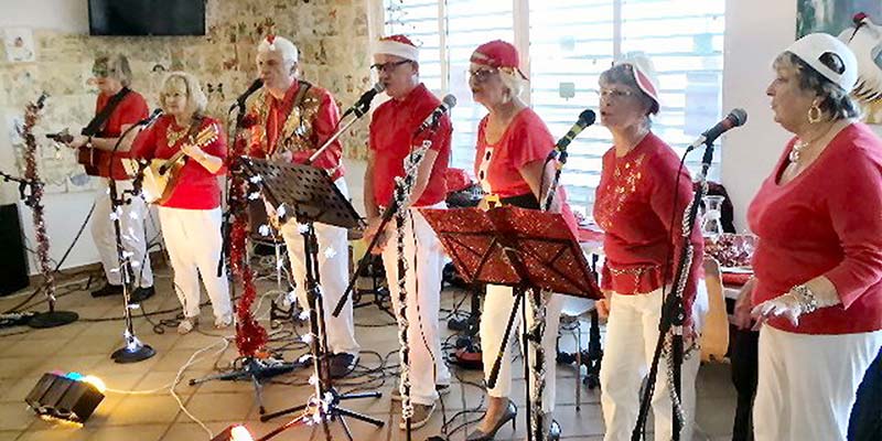 Strings & Things Band returns for more fundraising shows