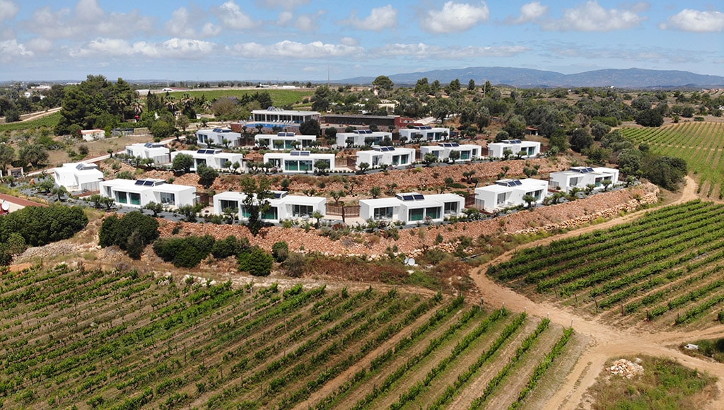 the-vines-resort-algarve|algarve-quinta-dos-vales-pool|algarve-the-vines-resort-quinta-dos-vales|quinta-dos-vales-amenities|wine-resort-the-vines-algarve