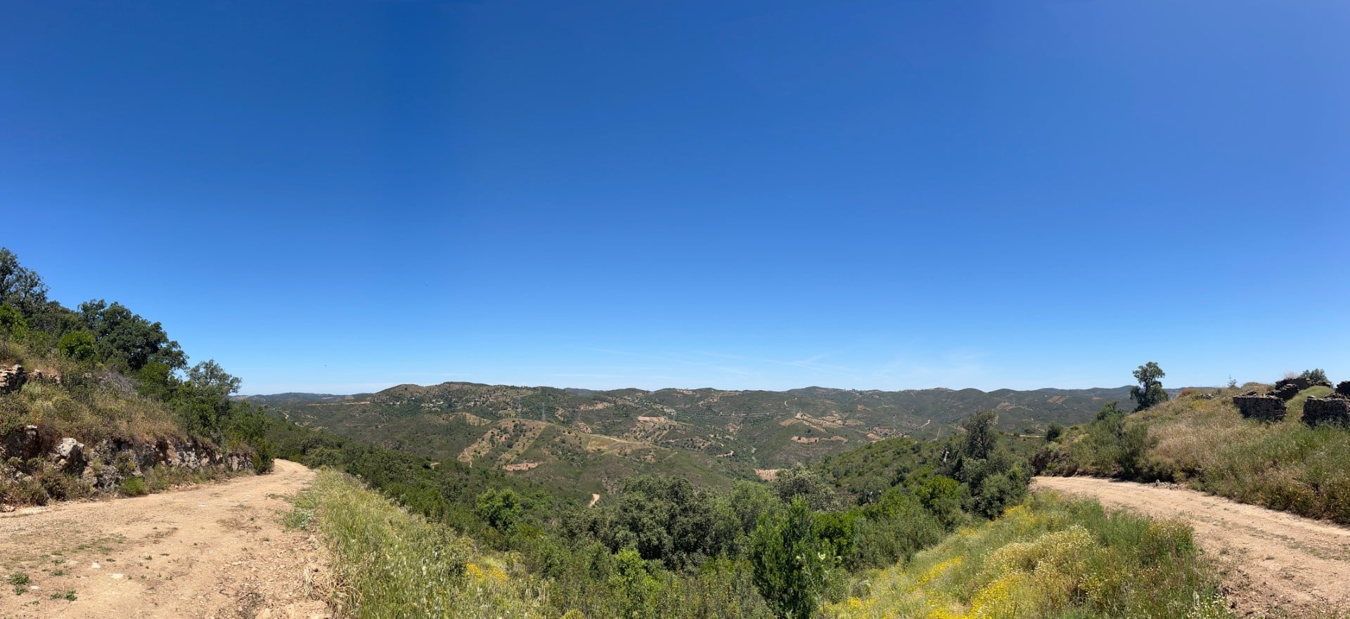 A view of the landscape in an area where contracts are being drawn up, on the possibility that one day in the future a previous decision to protect the environment will be overturned|Screenshot of the turbine locations shown to Salvador Louro|A view of the landscape in an area where contracts are being drawn up, on the possibility that one day in the future a previous decision to protect the environment will be overturned