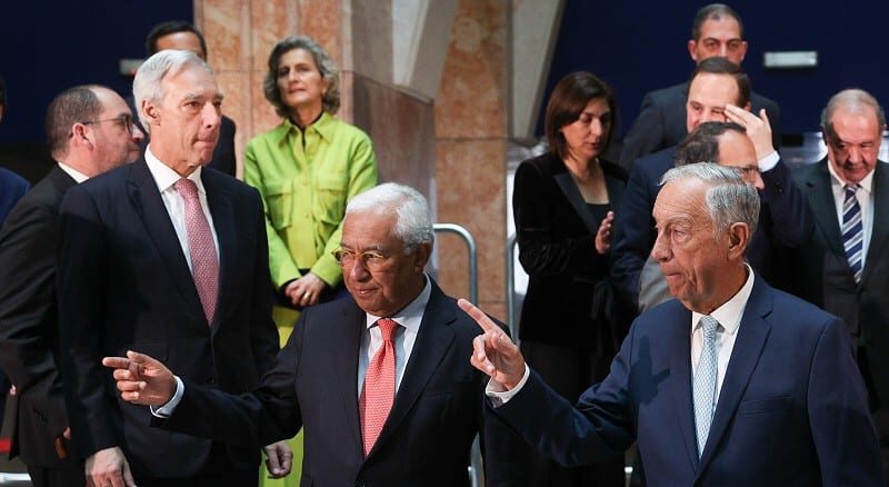 One of the occasions when an image says a thousand words: today's final 'extraordinary Council of Ministers held by the outgoing Socialist government. Image: Tiago Petinga/ Lusa