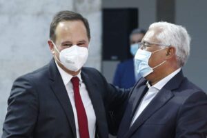 Direct state debt falls 0.6% in July to €292 billion