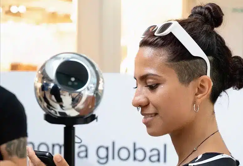 Portuguese queue up to sell their biometric data to ‘Worldcoin’|Portuguese queue up to sell their biometric data to ‘Worldcoin’