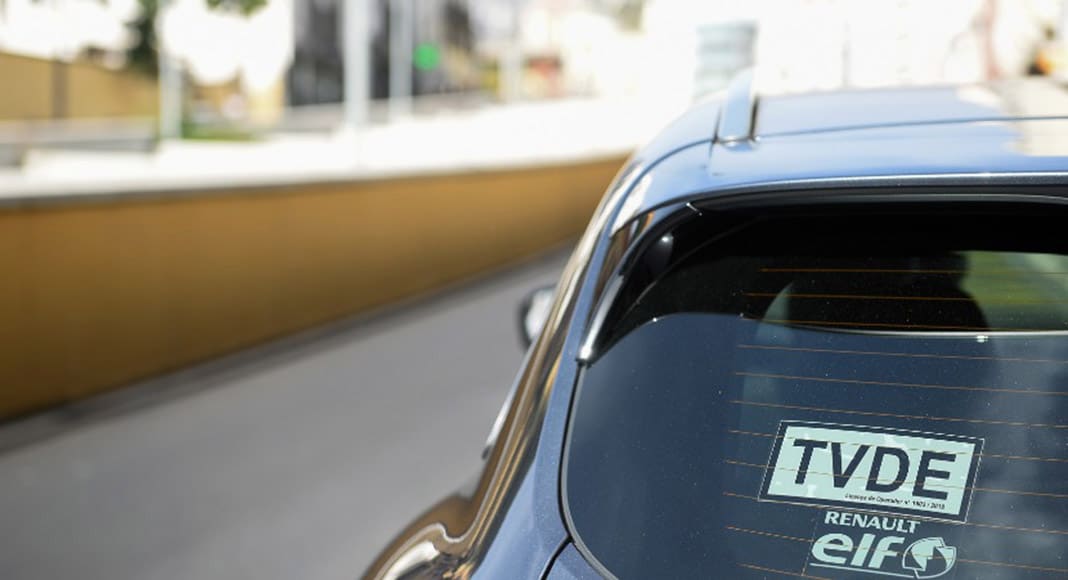 Authorities clamp down on “illegal rides” at Faro Airport