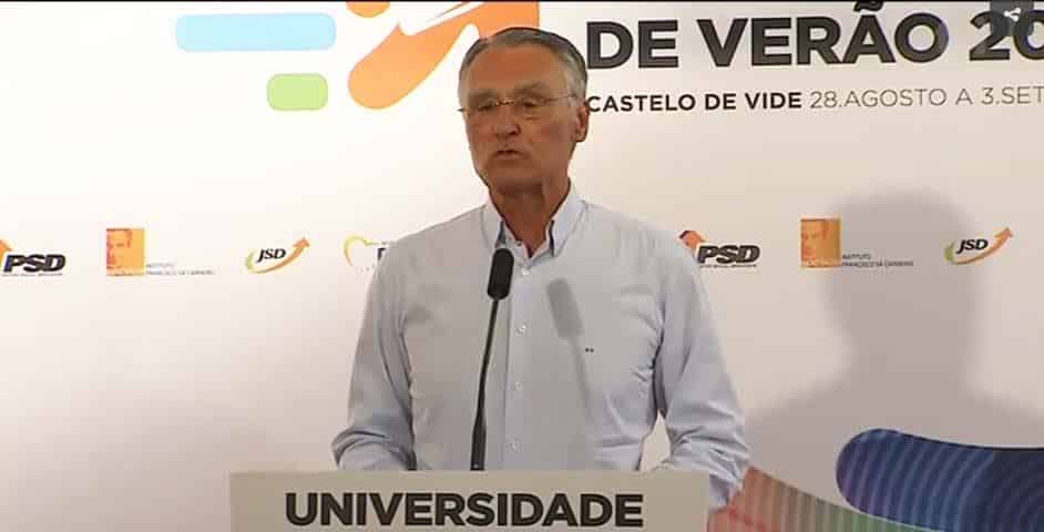 uv_cavaco.jpg