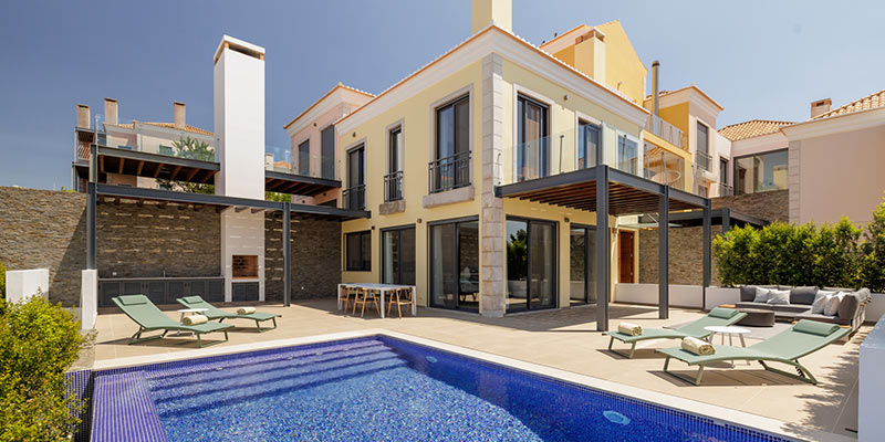 Outside view of one of the Golf Residences at Vale do Lobo|Outside view of one of the Golf Residences at Vale do Lobo|A bedroom at one of Vale do Lobo's Golf Residences|A living room at one of Vale do Lobo's Golf Residences|kitchen of Vale do Lobo's Golf Residences|vdl_2_september_2023|A living room at one of Vale do Lobo's Golf Residences|A bedroom at one of Vale do Lobo's Golf Residences