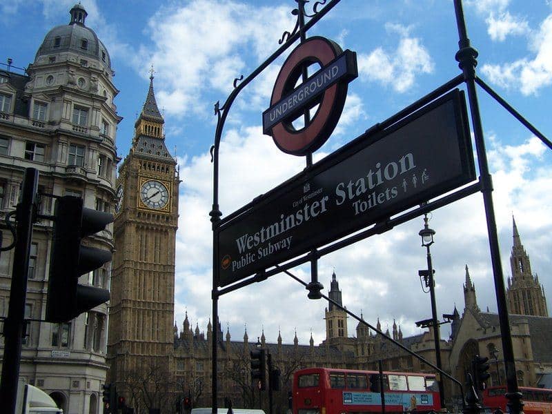 westminster_tube_station.jpg