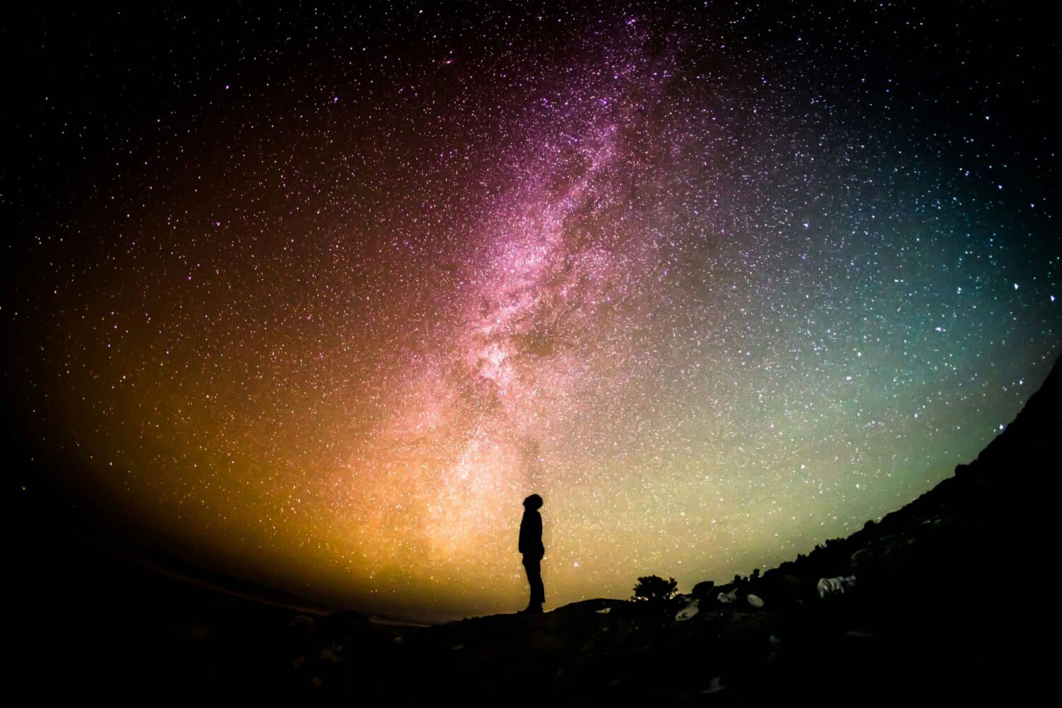 Night sky (greg-rakozy-unsplash)