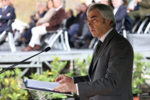 Defence minister warns of threats to Western way of life; questions relevance of United Nations