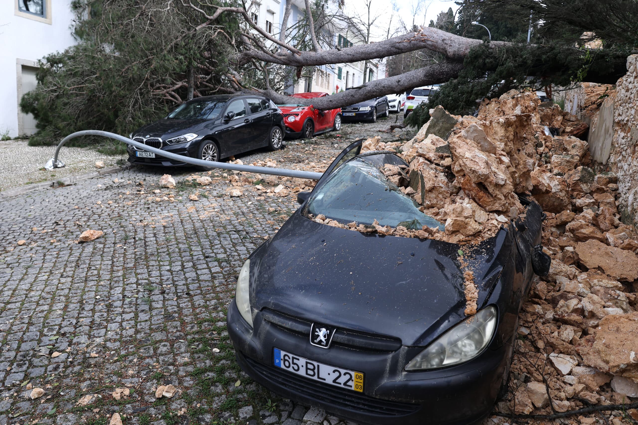 Mau tempo em Lisboa - Lusa