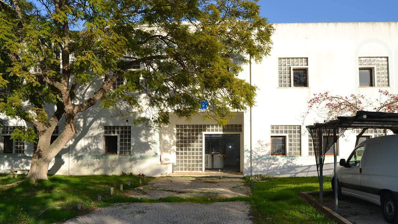 Faro shelter garners government praise