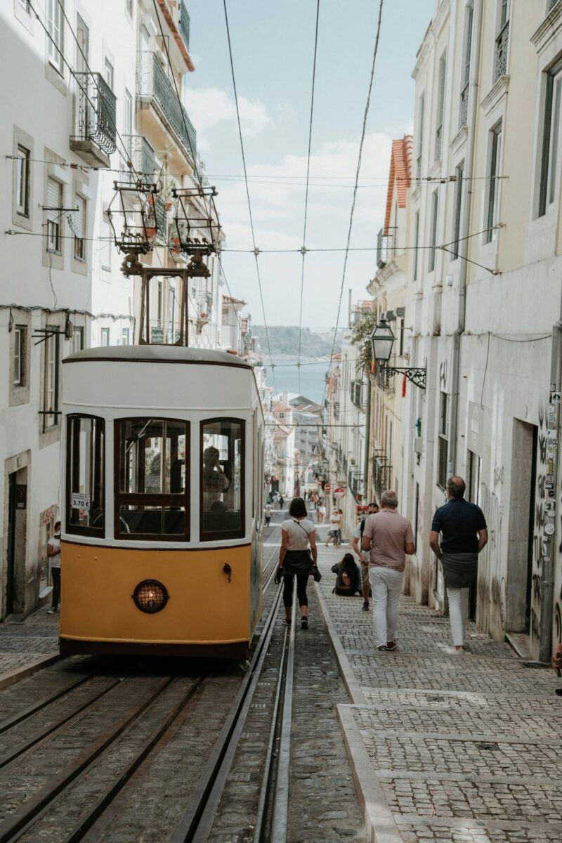 Lisbon (Nik Guiney-unsplash)