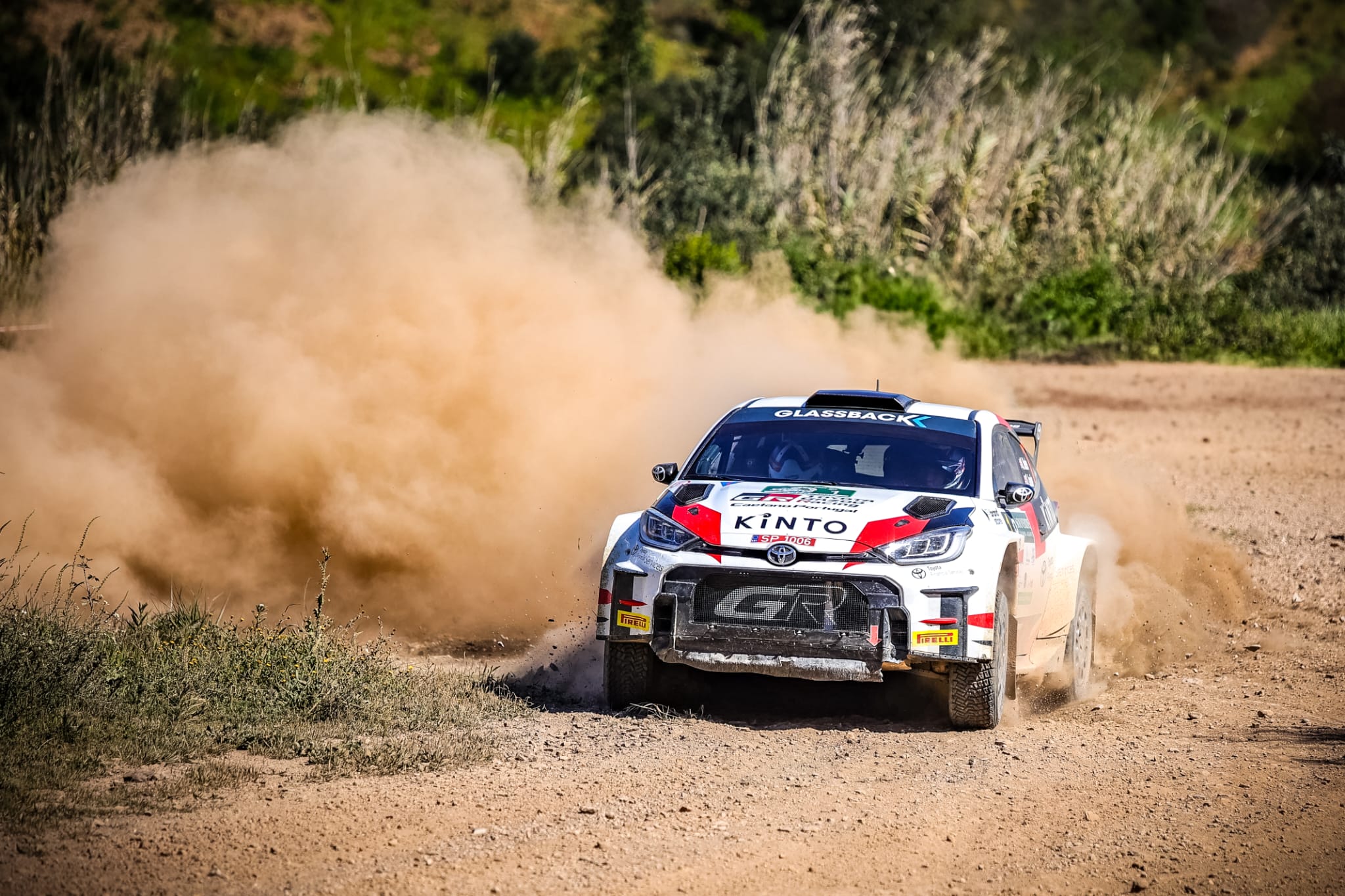 Kris Meeke victorious again at Rallye Casinos do Algarve