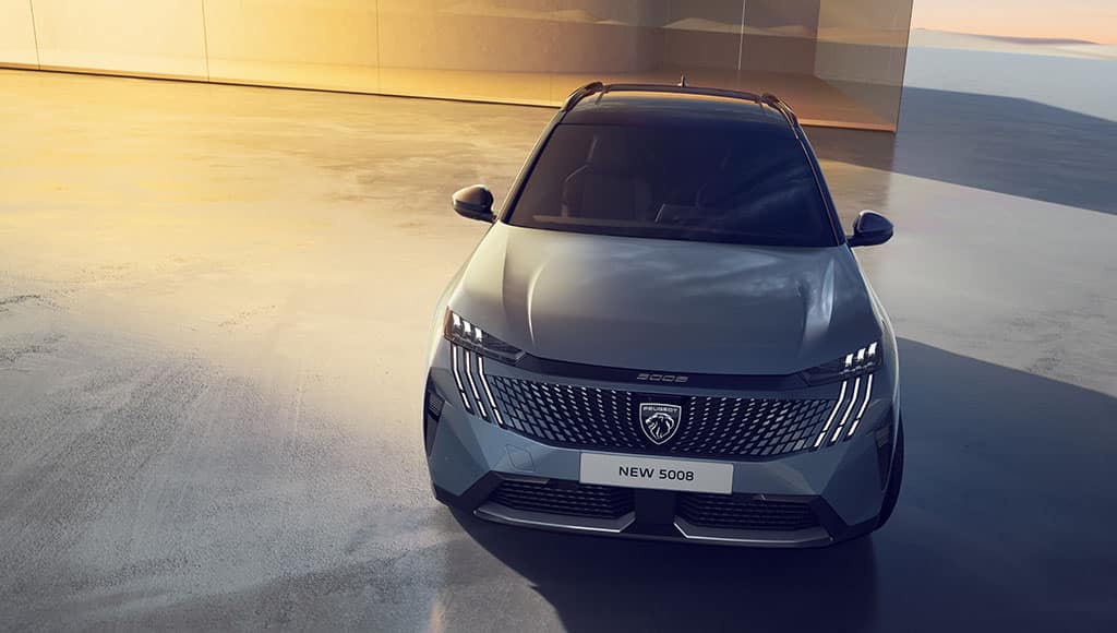 PEUGEOT_5008_HYBRID_2403STYP_123