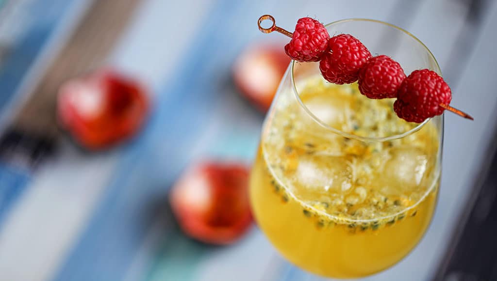 Passion-fruit juice (Keesha's Kitchen-unsplash)
