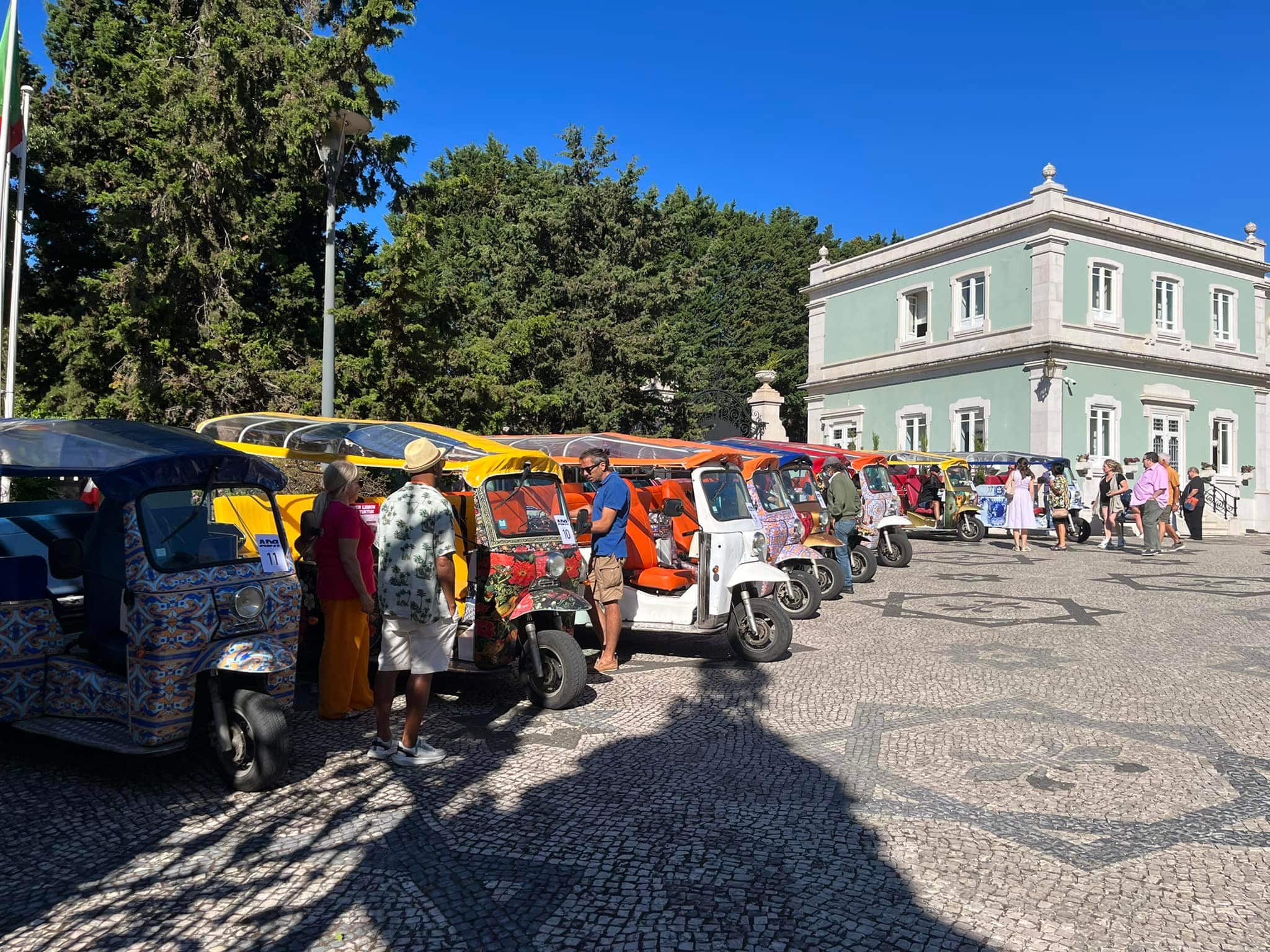 One of the many colourful promotional images of Tuk Tuks in Lisbon to be found on Facebook