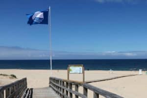 Over 400 Portuguese beaches get iconic ‘blue flag’ status this year