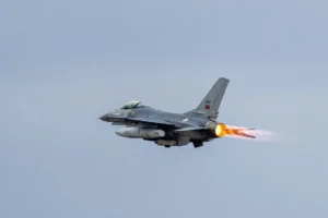Portuguese F-16s intercept Russian aircraft flying over Baltic “without complying with international regulations”