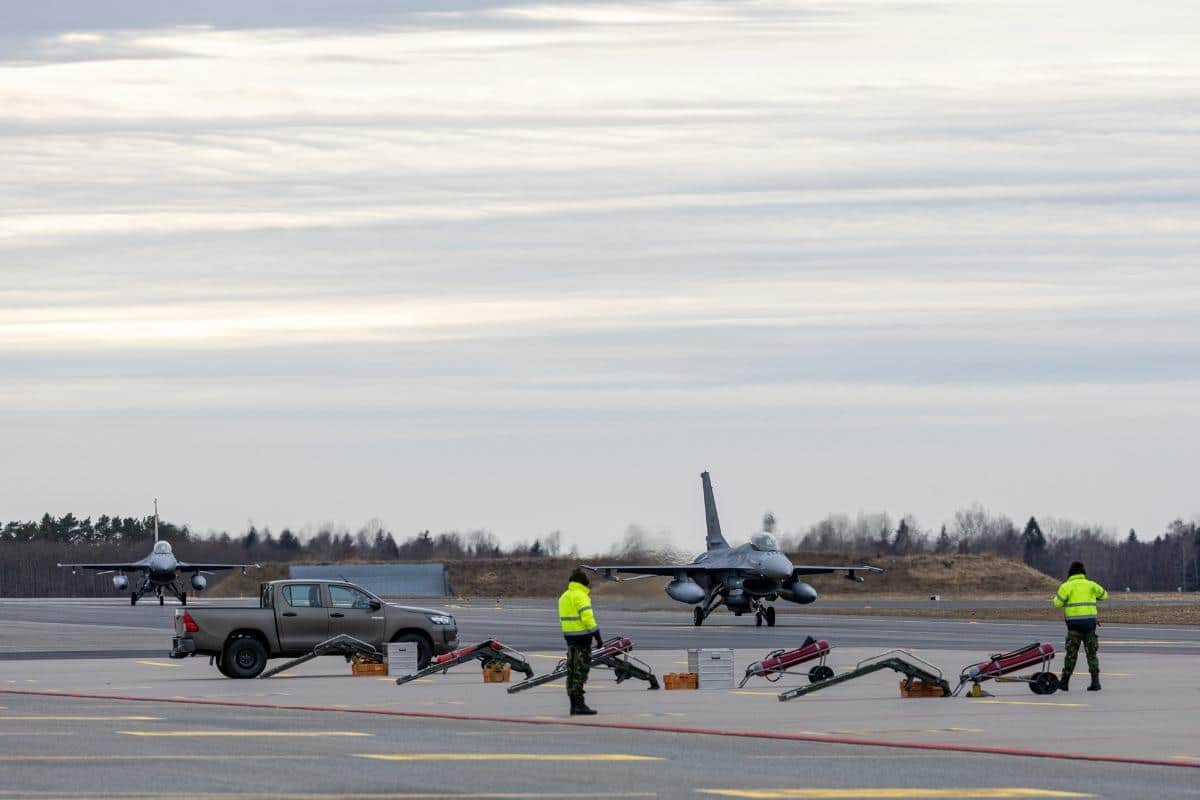 Portuguese F-16s arriving in Estonia. Photo: Portuguese Air Force