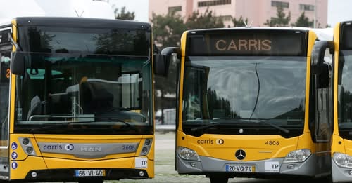 PSP police agent suspended after opening fire on bus, injuring one of passengers