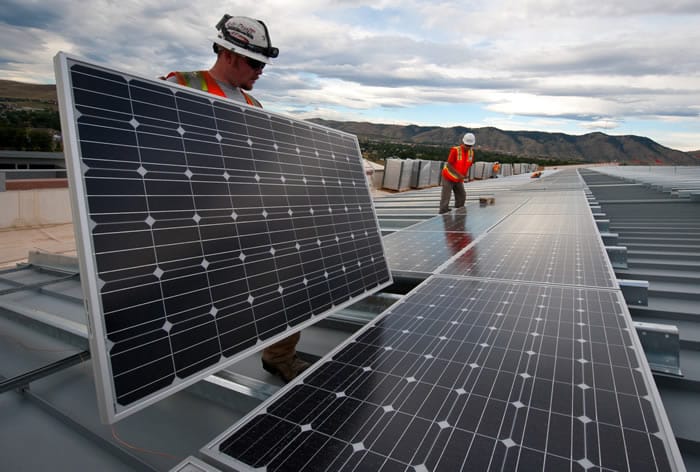 More than 83% of electricity from renewable sources in April
