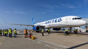 Airport strike called off after agreement with former Groundforce shareholders