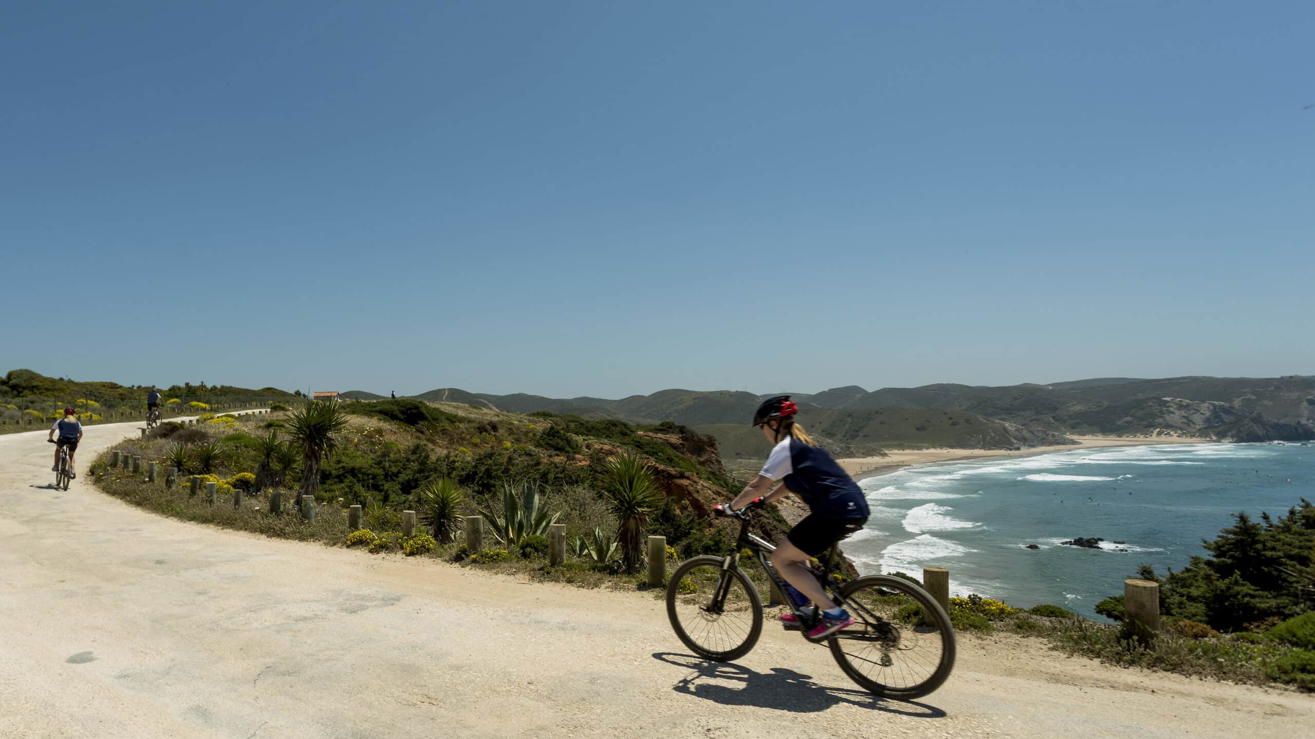 Algarve gears up for busy month of tourism promotion