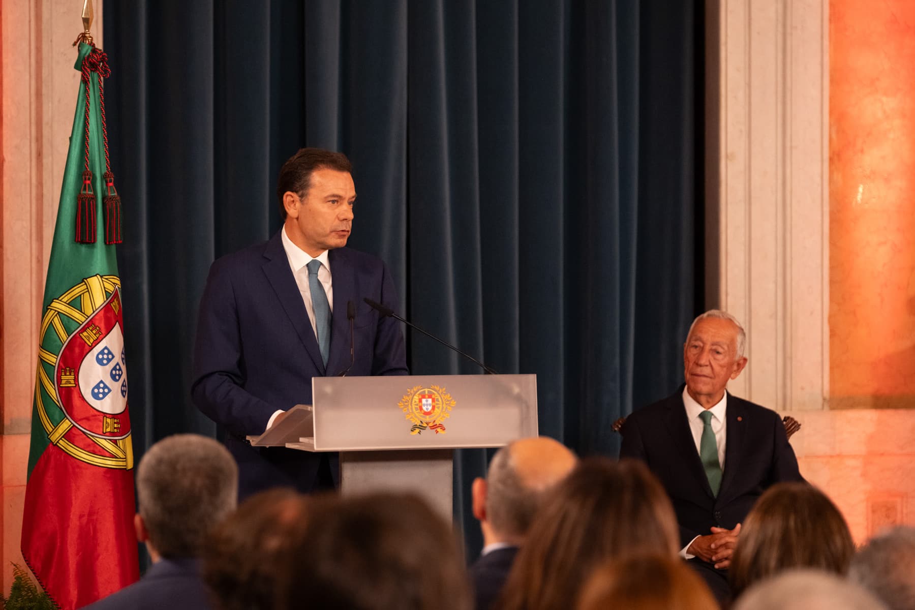 Portugal's 'new' PM declares war on bureaucracy