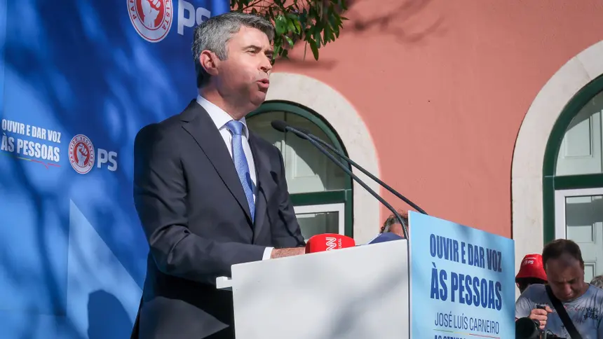 José Luís Carneiro formally presents candidacy for leadership of PS Socialist party. Image: Rui Minderico/ Lusa