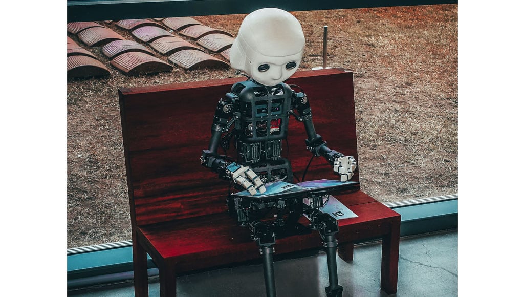 AI (Andrea-de-santis-unsplash)