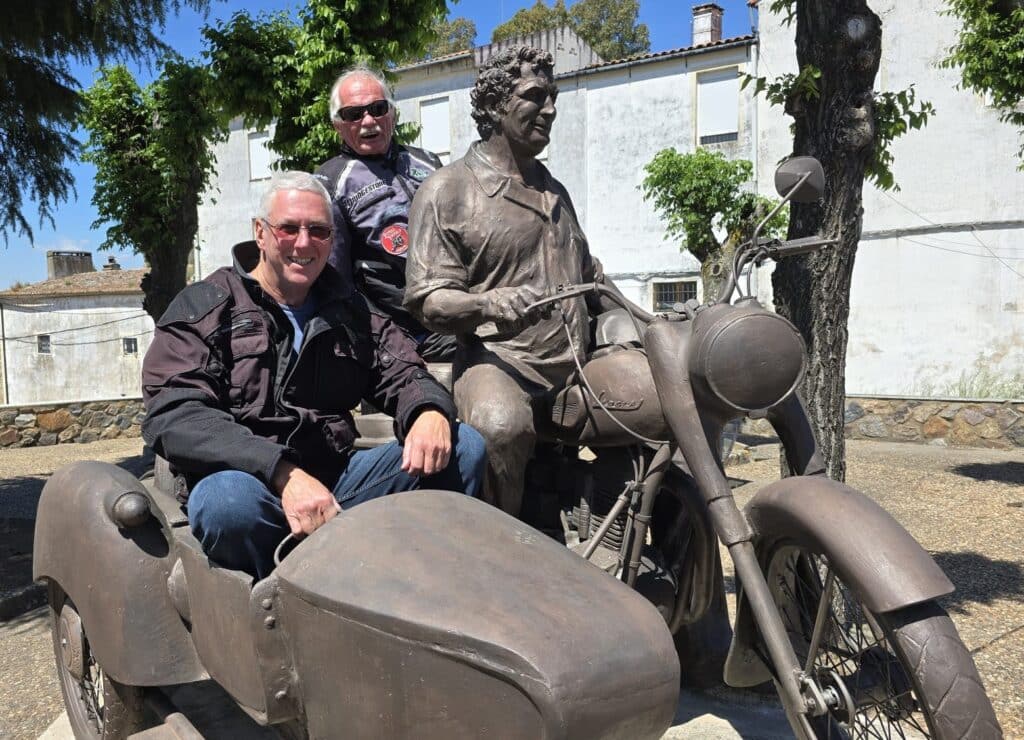 Huw and Johannes enjoy the memorial of a popular motorbike mechanic in Alburquerque Photo: Walter Kollert
