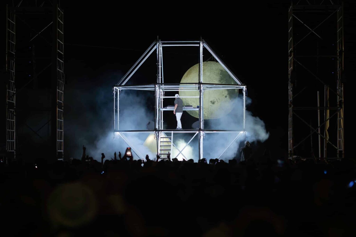 Carvoeiro Black & White